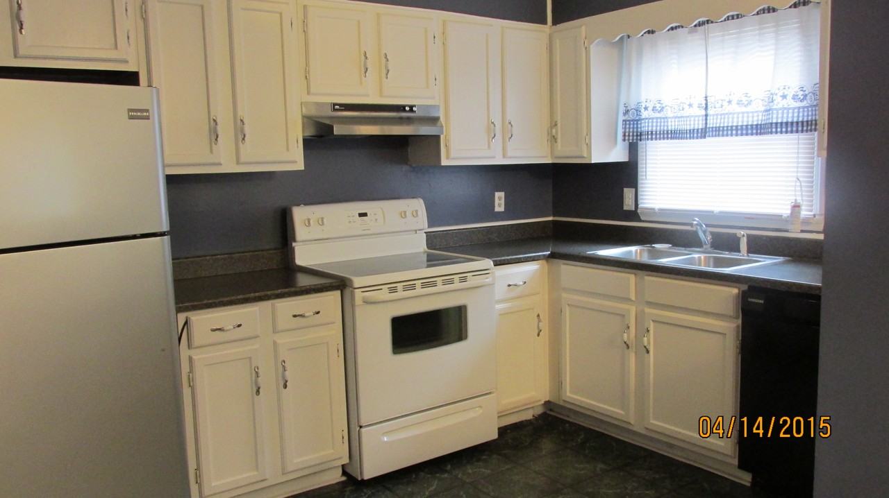 504 Cobalt Ln - Photo 2 of 11