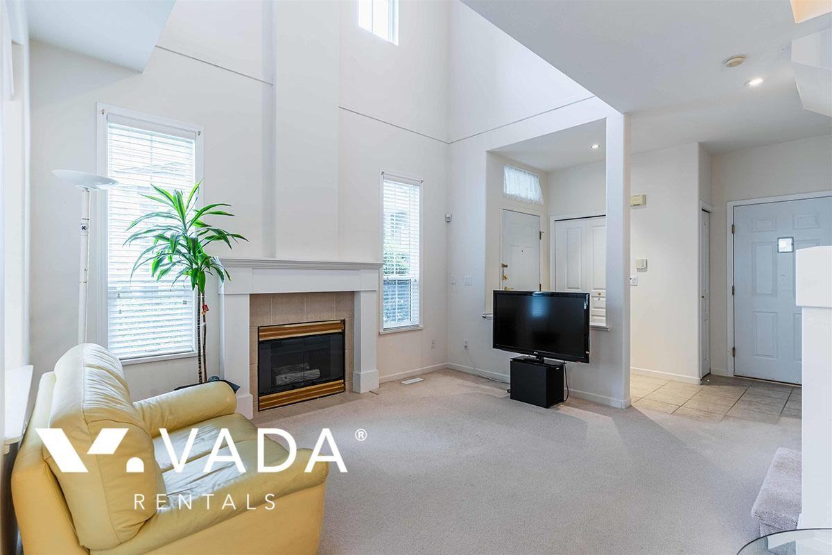 6950 120 St - Photo 3 of 42