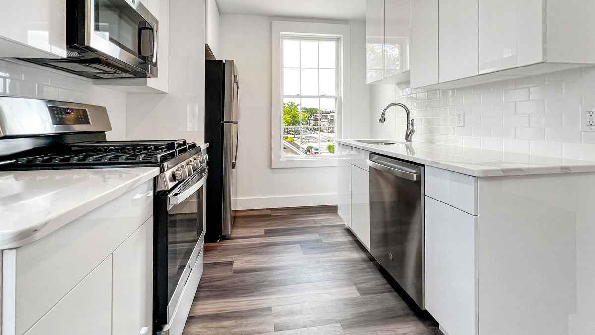 75 Oak St ##2a - Photo 7 of 15