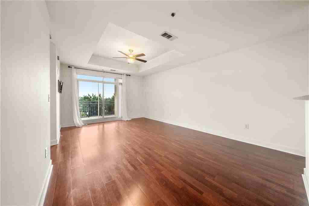 325 Peace Ave Ne ##606 - Photo 2 of 25