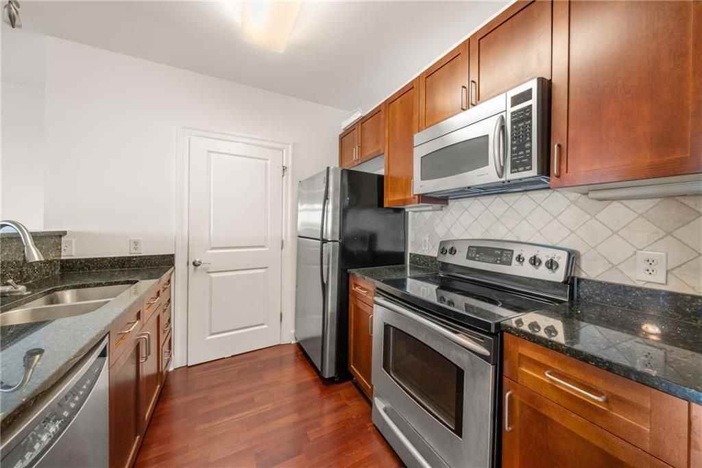 325 Peace Ave Ne ##606 - Photo 3 of 25