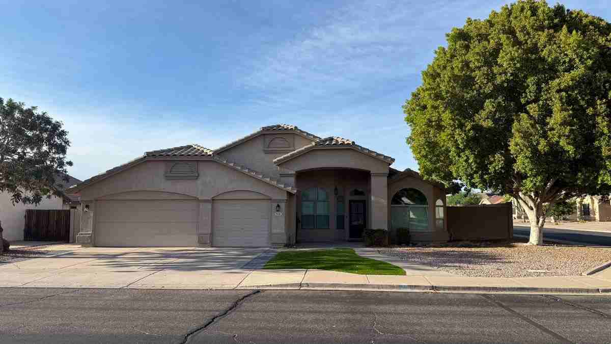 9928 E Posada Ave - Photo 4 of 4