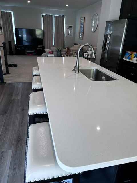 337 Pemberton Park Ln - Photo 4 of 5