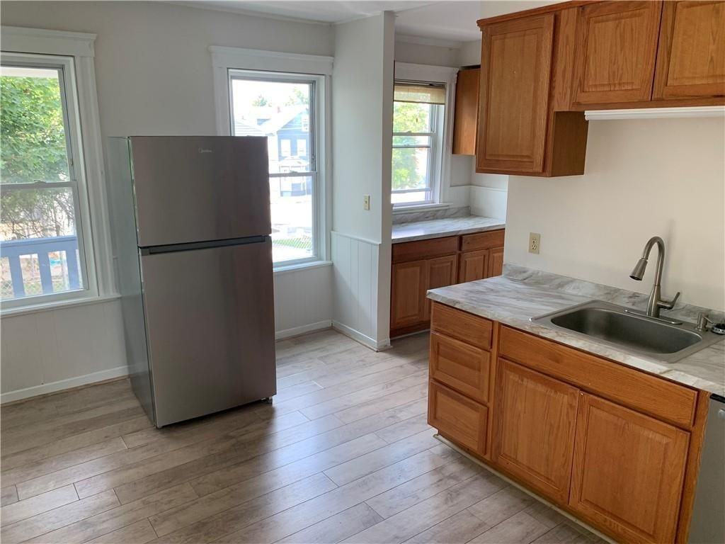 32 Sisson St ##1 - Photo 6 of 22
