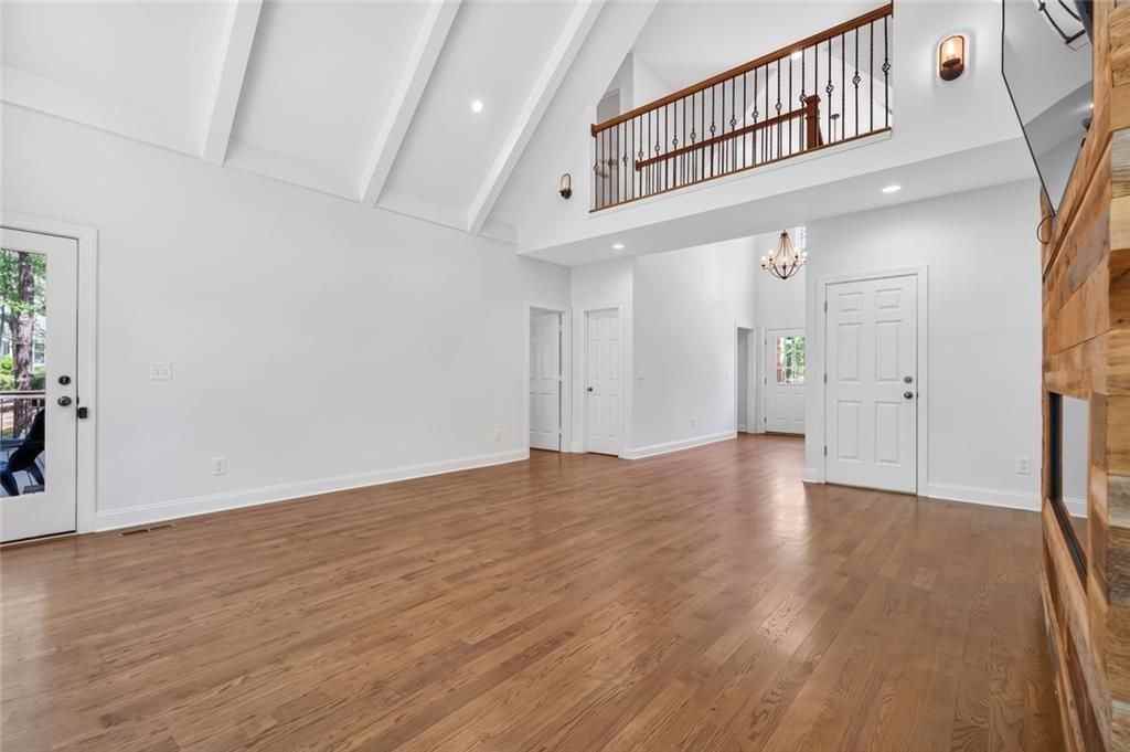 2090 Double Creek Ln - Photo 5 of 44