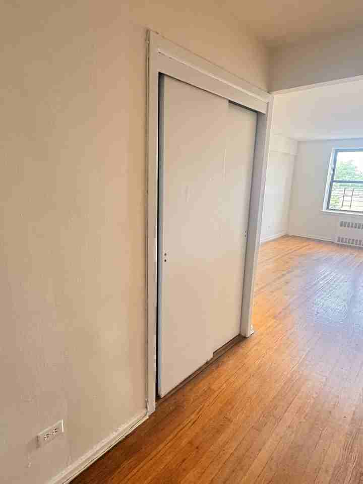 216-10 77th Avenue #4O - Photo 5 of 9