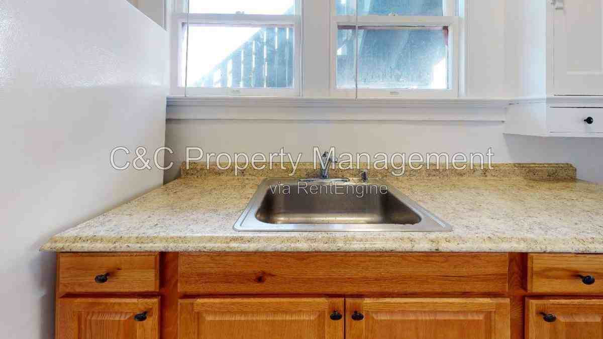 1200 W Market Cir #11 - Photo 3 of 5