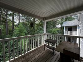 featured image of 1120 Carlton Ave