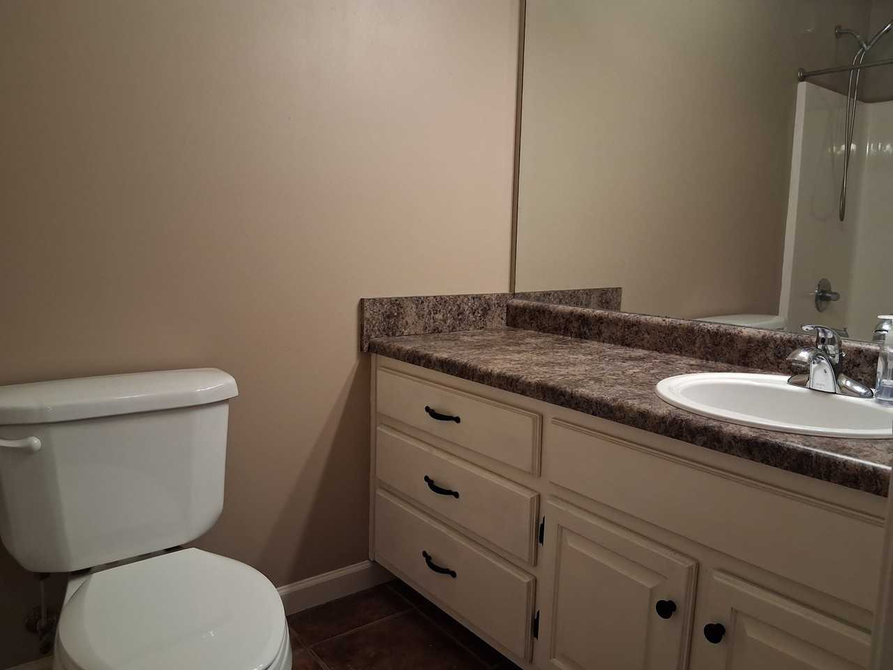 605 Marion St #NA - Photo 7 of 11