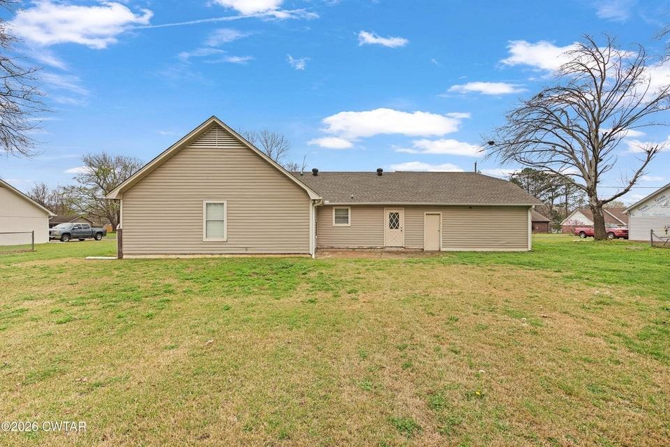 25 Chatwood Cv #NA - Photo 2 of 16