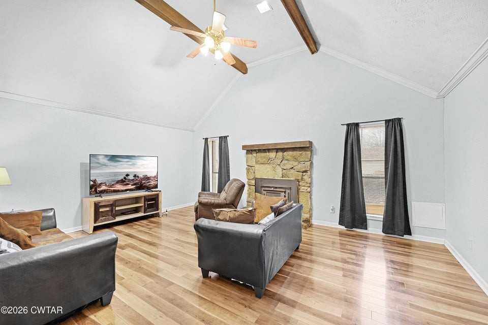 25 Chatwood Cv #NA - Photo 4 of 16