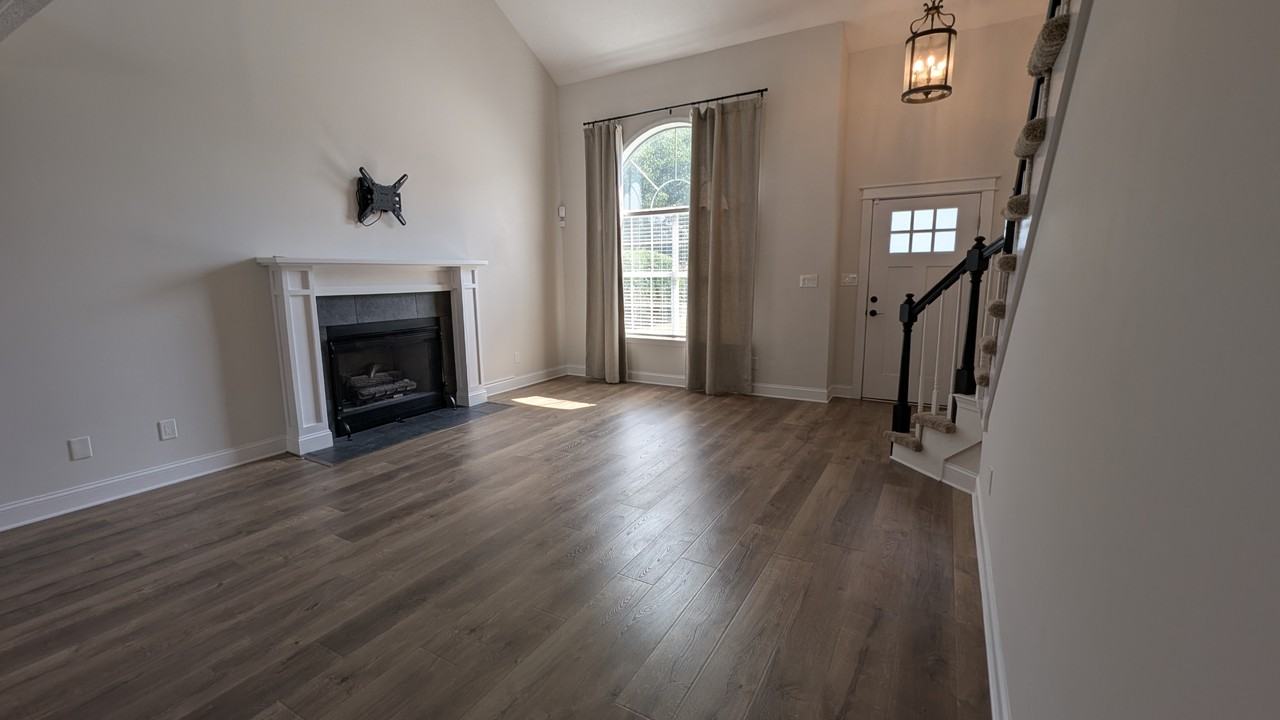 101 Quill Pl #NA - Photo 2 of 31