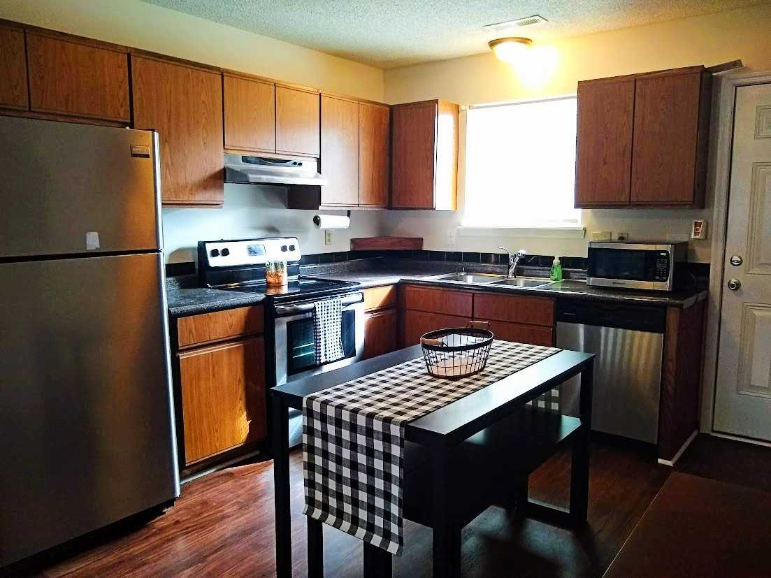 2301 Knollwood Ln #NA - Photo 3 of 21