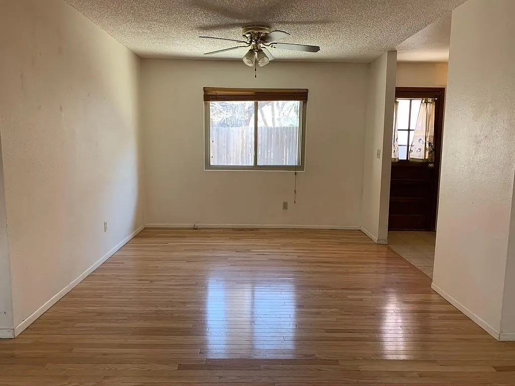 Pierce Dr #111 - Photo 3 of 15