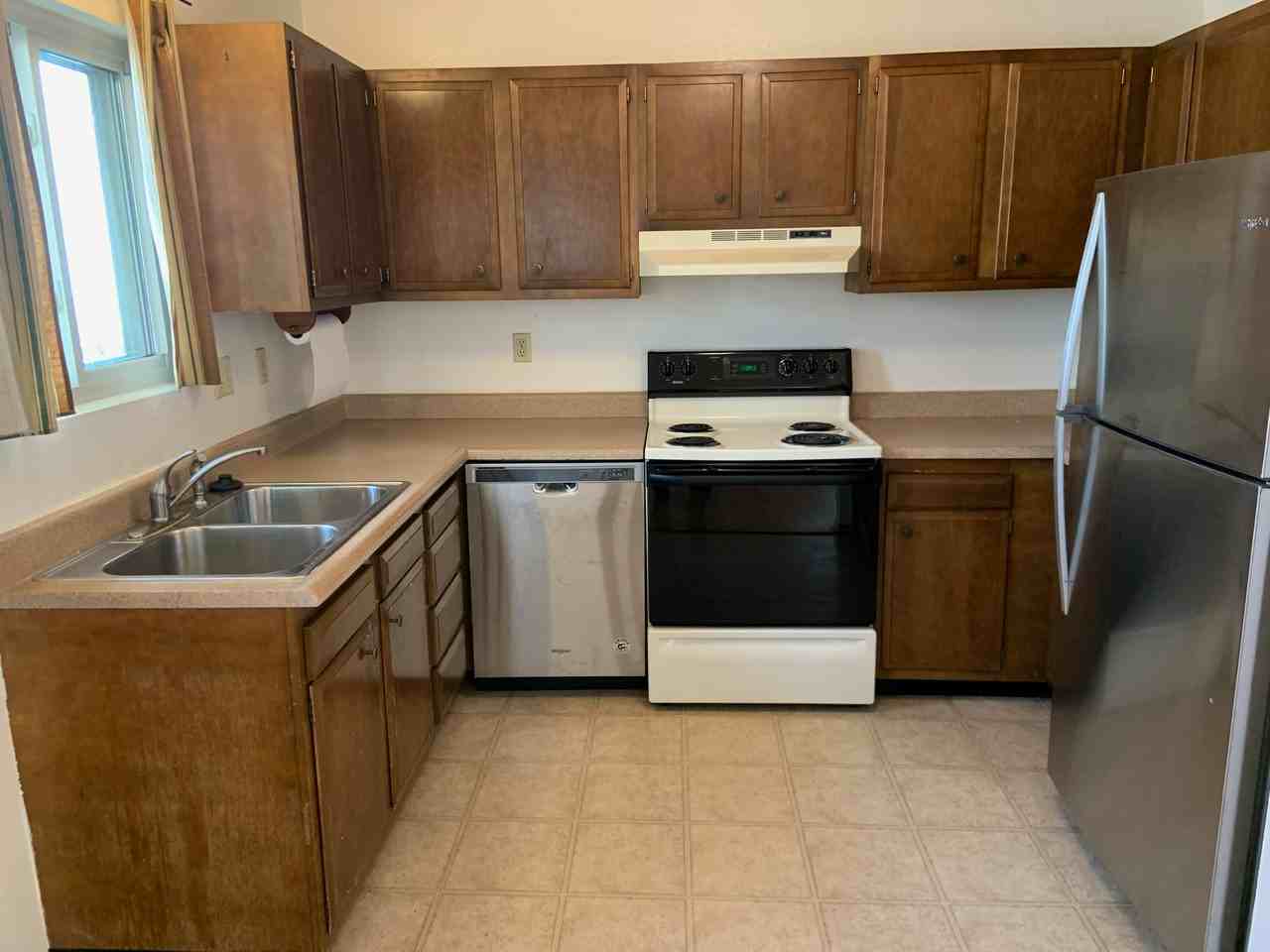 Pierce Dr #111 - Photo 5 of 15