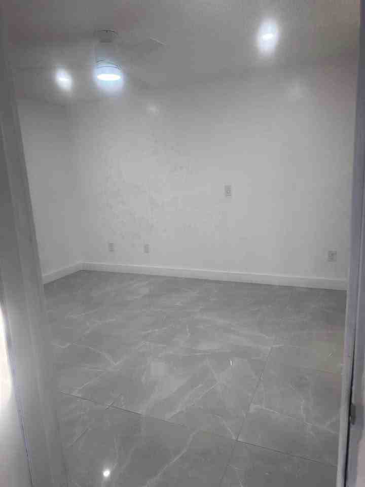 14285 Sw 288th St #1 - Photo 3 of 6
