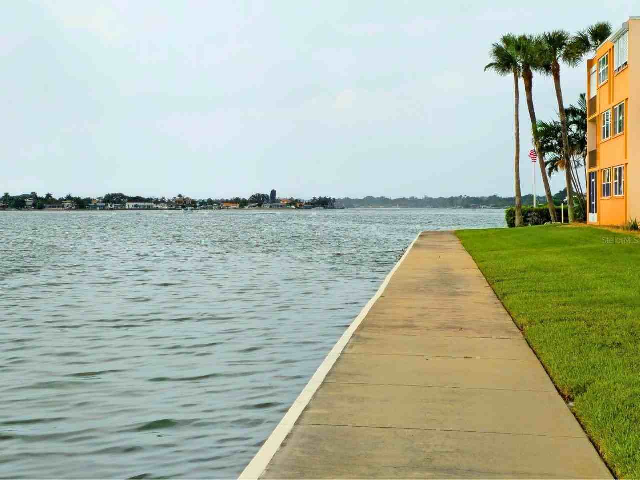 7560 Bay Island Dr S #146 - Photo 4 of 50