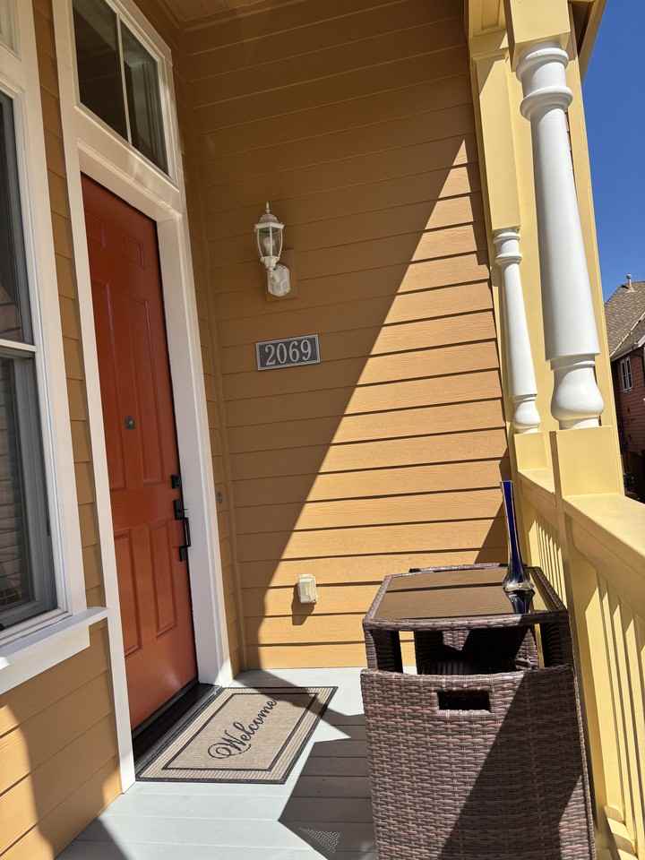 2069 Clark St #NA - Photo 5 of 36