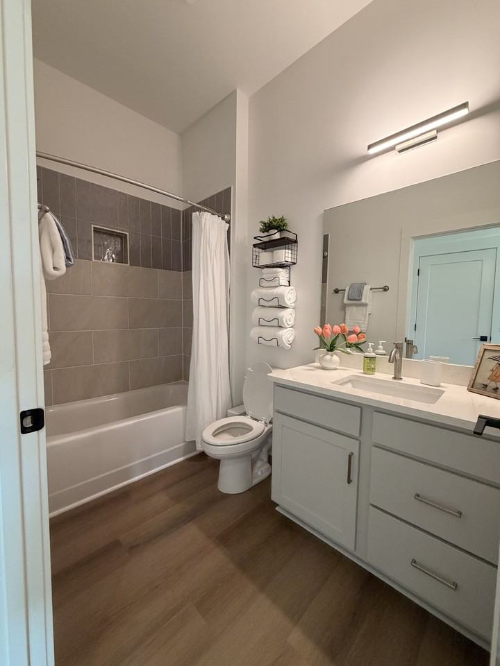 1726 S Watkins St #202 - Photo 6 of 12