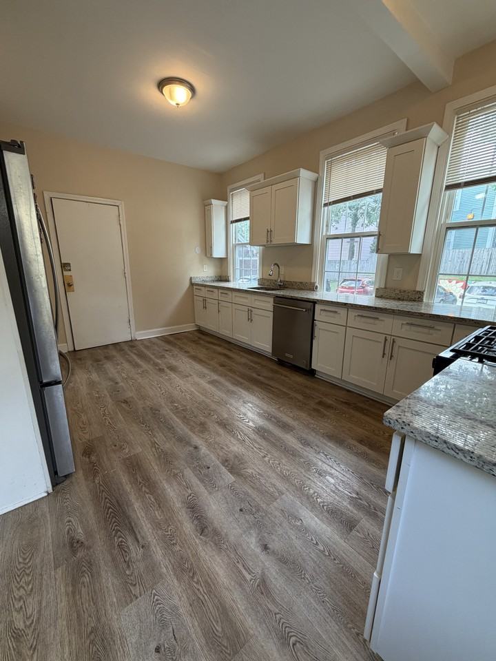 68 John St #1 - Photo 3 of 19