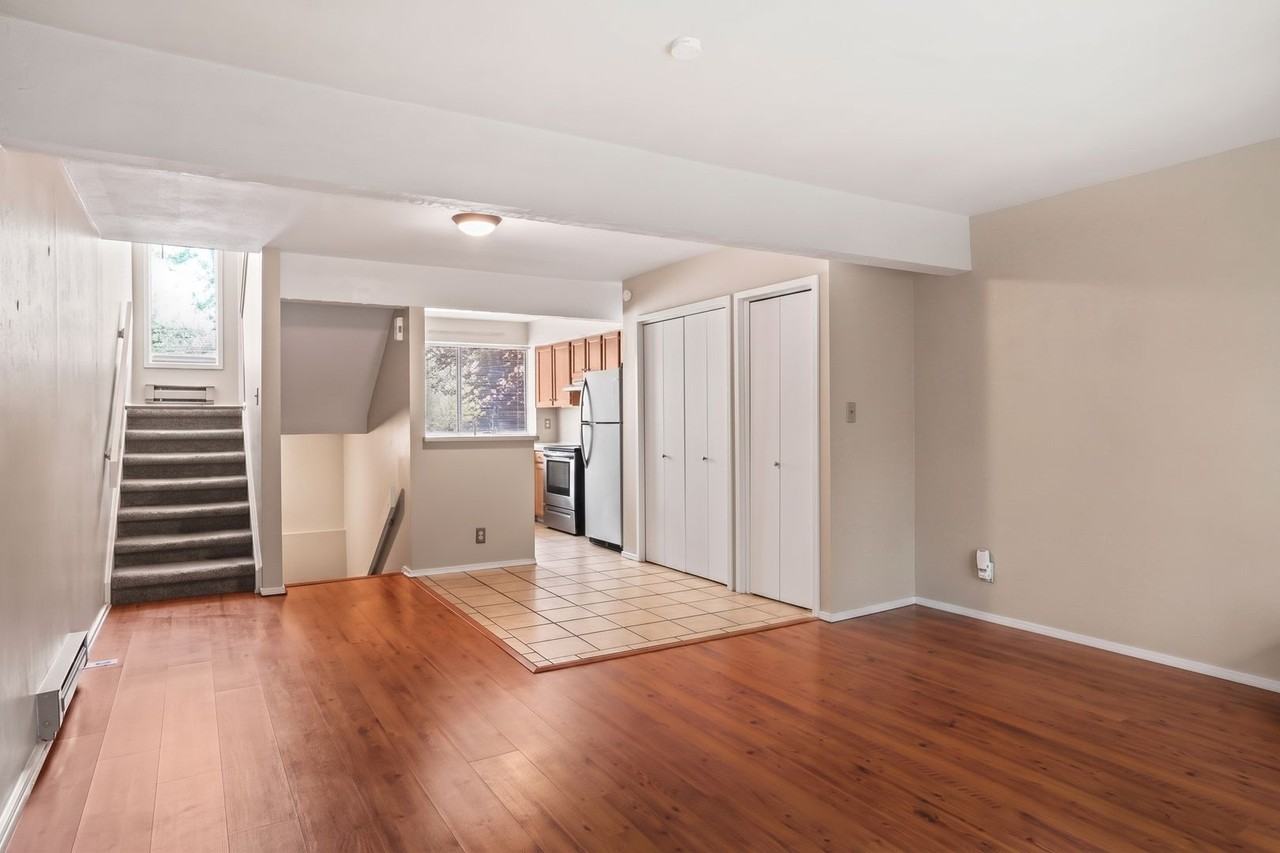 2633 Juniper Ave - Photo 2 of 16