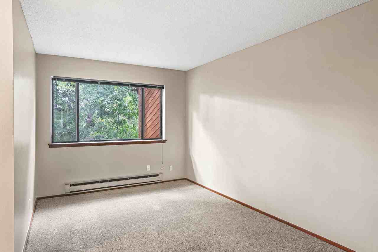 2633 Juniper Ave - Photo 6 of 16