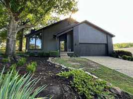 featured image of 901 Parkway Place Dr #NA