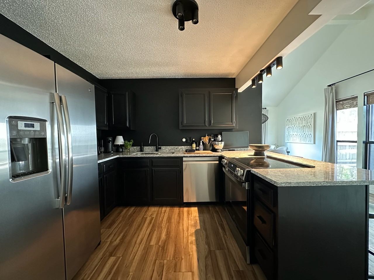 901 Parkway Place Dr #NA - Photo 6 of 22