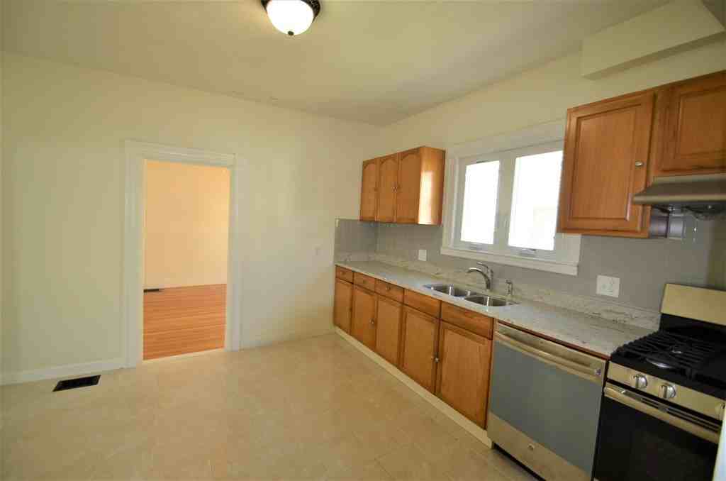57 Judson St #1 - Photo 3 of 10