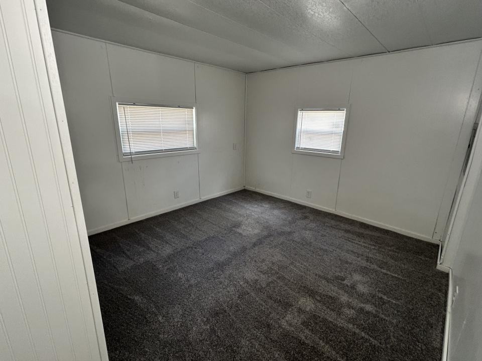 507 Steve St - Photo 7 of 9