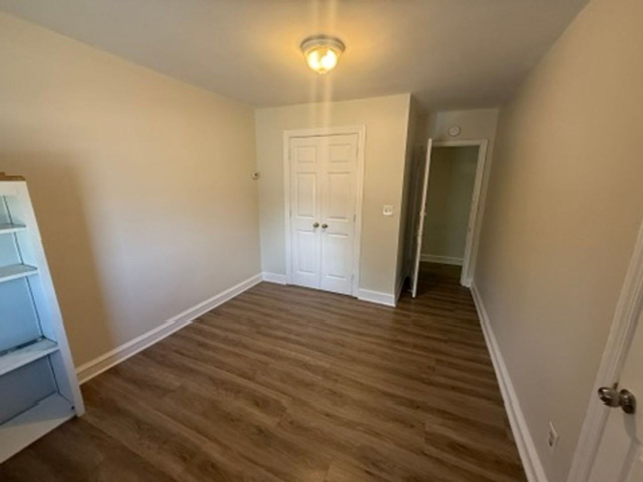 400 N Springfield Rd - Photo 4 of 17