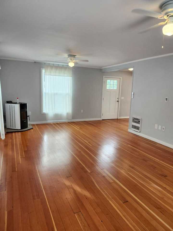 1014 Perkins Ave - Photo 6 of 29