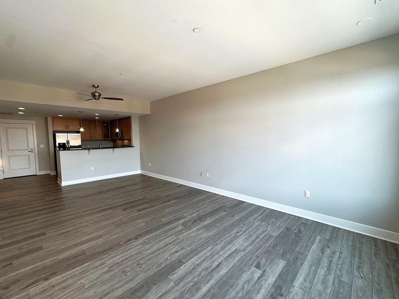 7220 W Bonfils Ln #303 - Photo 7 of 32