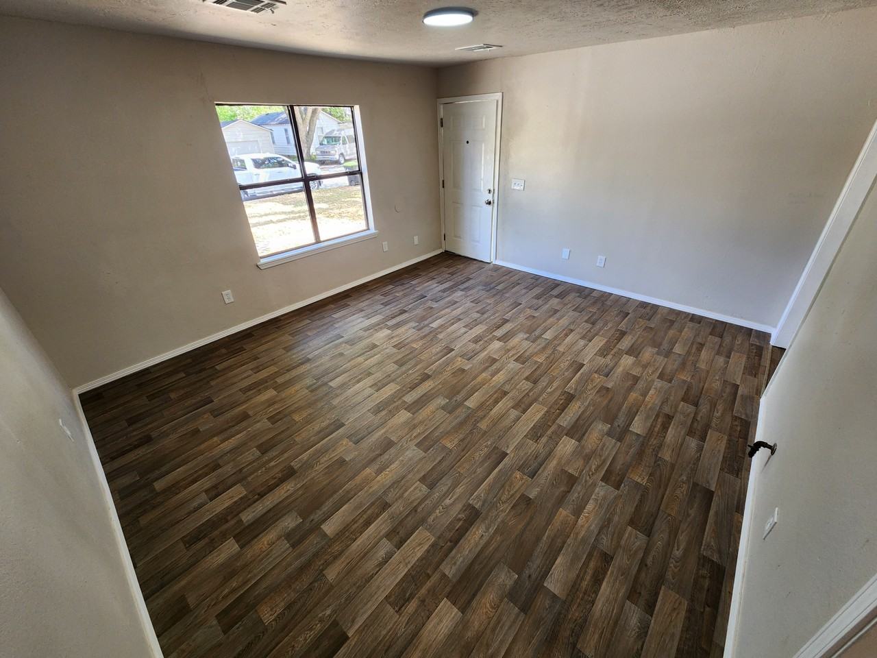 315 S Cherry St #1 - Photo 3 of 10