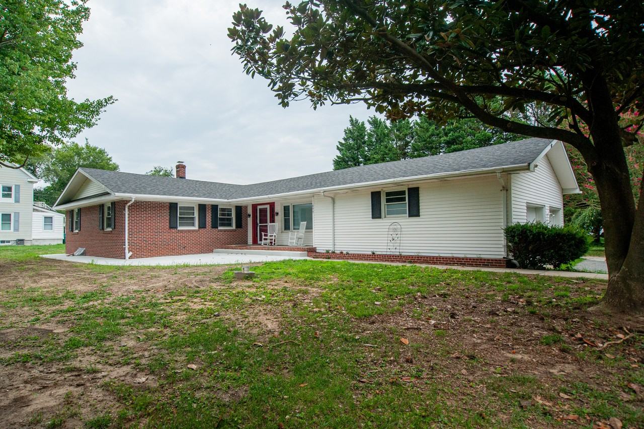 699 S Old Mill Rd #1 - Photo 6 of 7