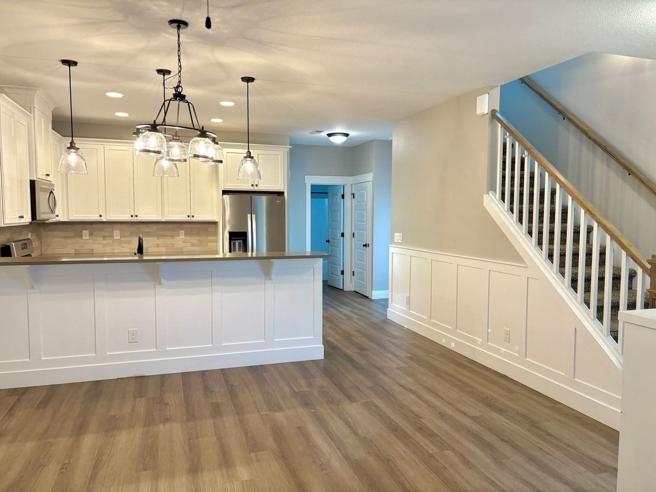 9540 N Allegheny Ave - Photo 3 of 14