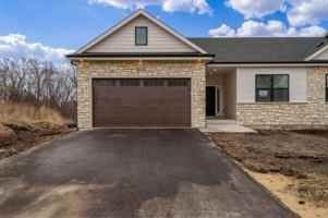 featured image of 5720 Willow Creek Ln #1