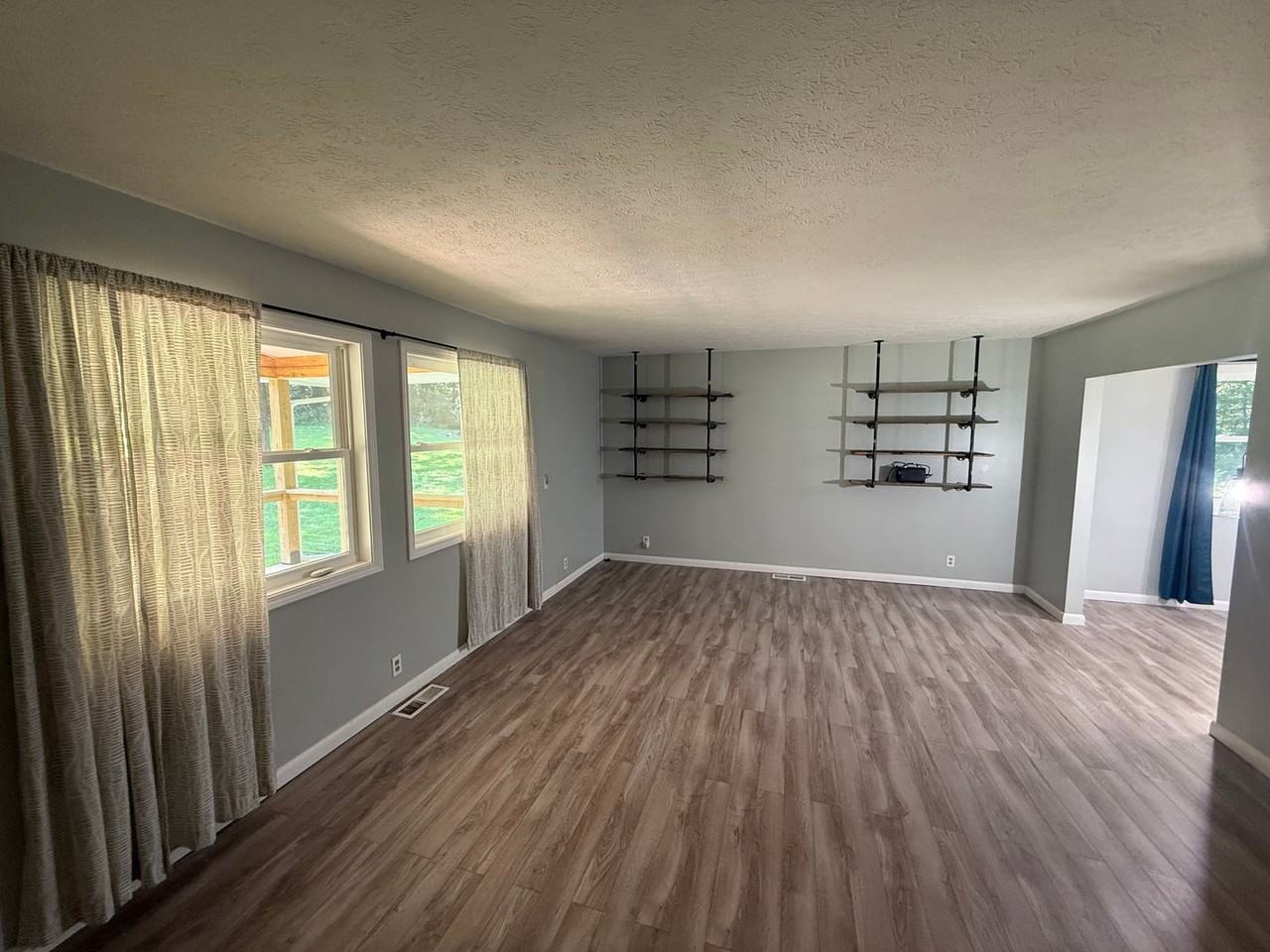 5320 State Road 25 S - Photo 2 of 22