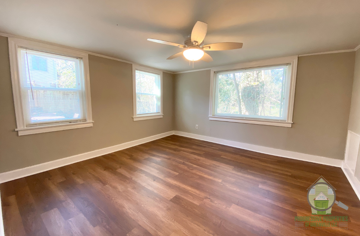 108 Central Ave #C - Photo 5 of 8