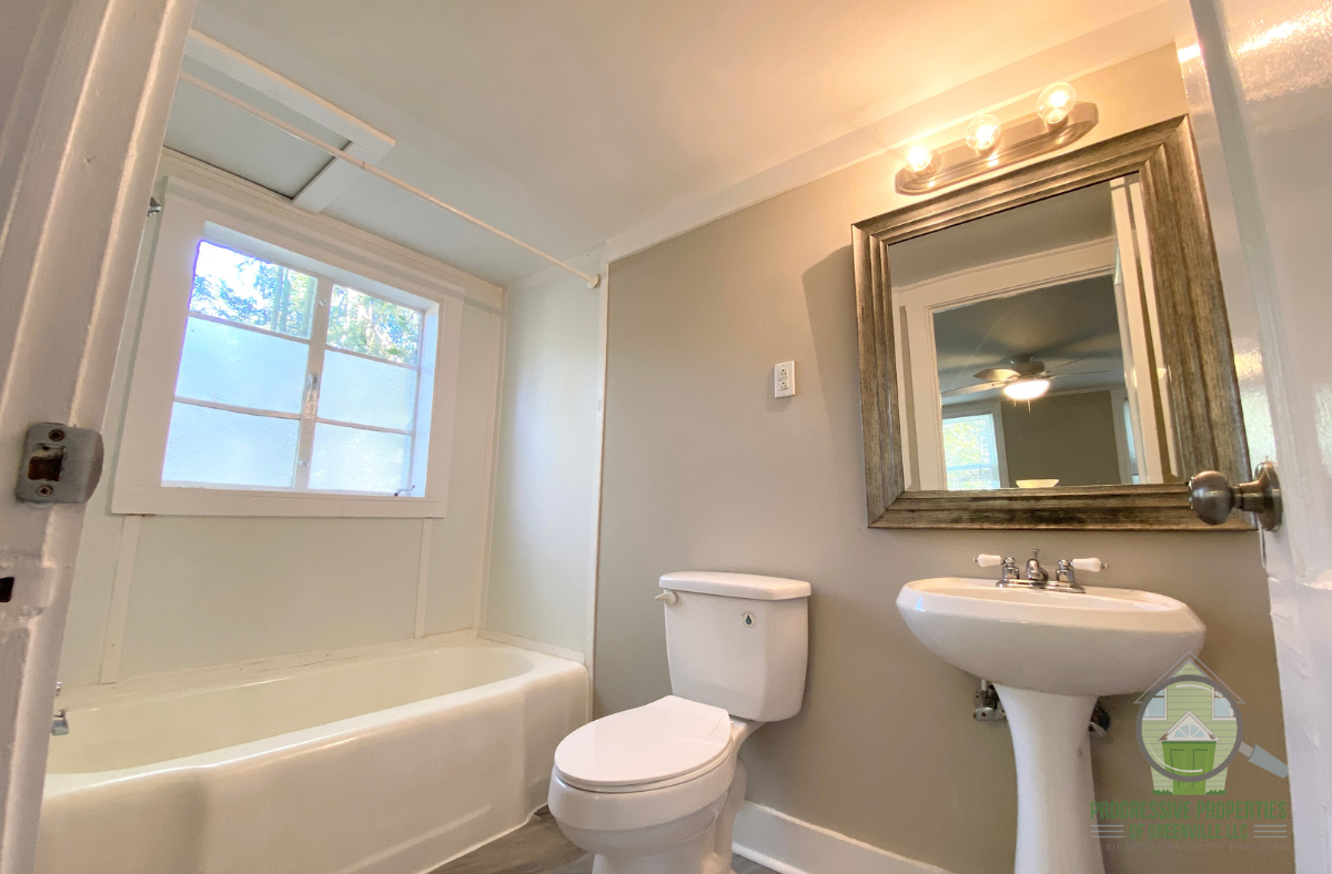 108 Central Ave #C - Photo 6 of 8