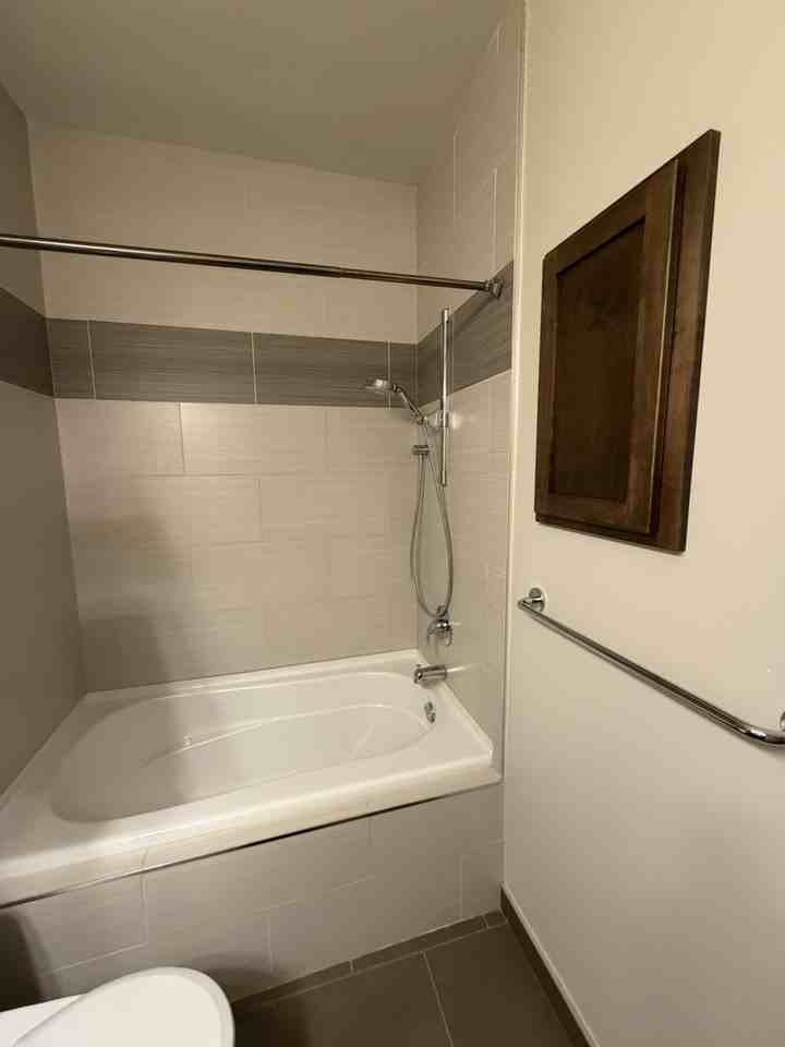 41 Seventh St NE - Photo 2 of 20