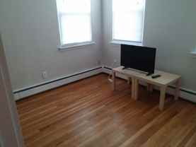 1000 Memorial Dr - Photo 1 of 1