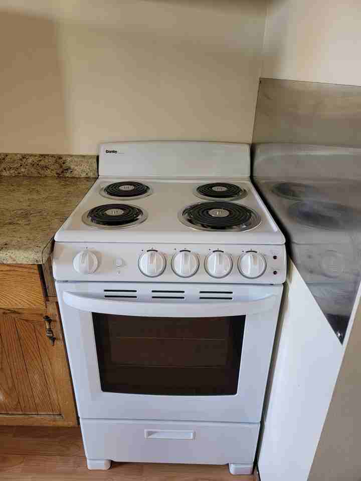 10105 105 Ave - Photo 4 of 16