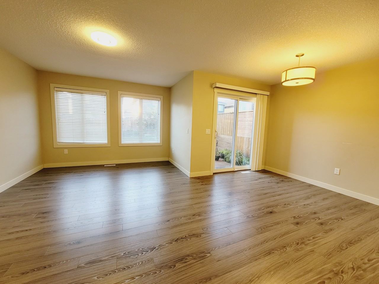 1724 167 St Sw - Photo 6 of 19