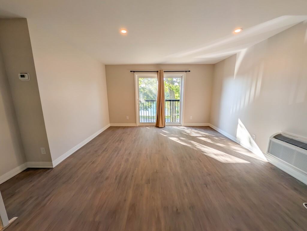 3865 Front Street - 201 - Photo 3 of 19