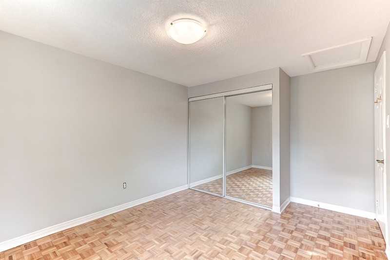 105 Mcclellan Rd - Photo 6 of 19