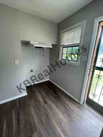 6 E Mckellar Ave #1 - Photo 2 of 15