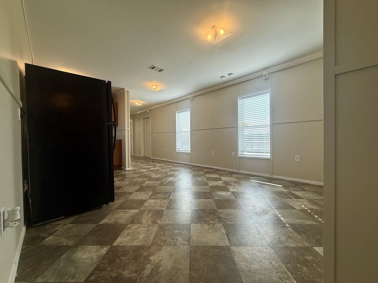 709 N Collins Fwy #156 - Photo 6 of 34