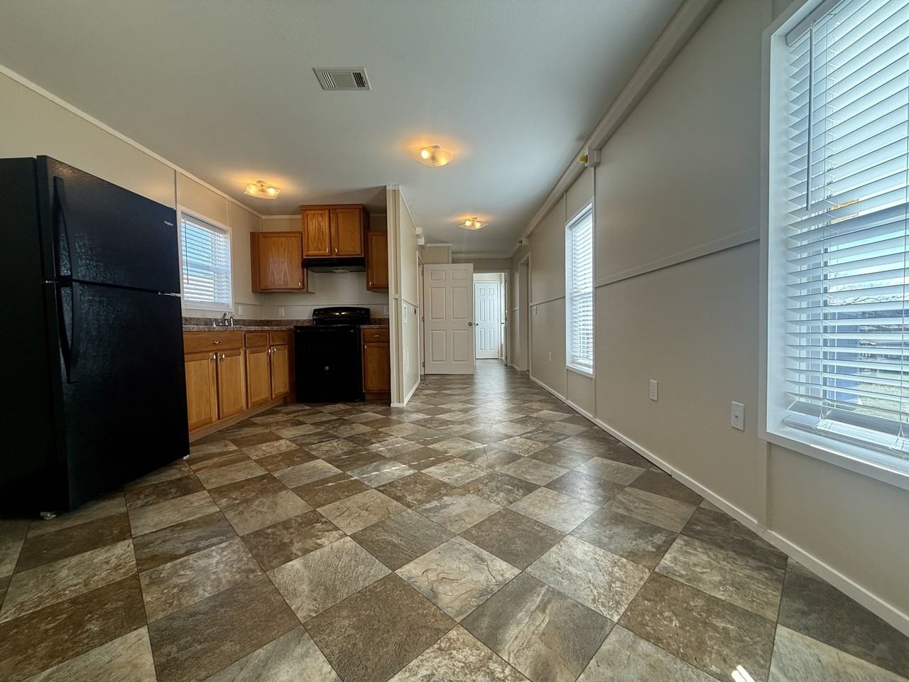 709 N Collins Fwy #156 - Photo 7 of 34