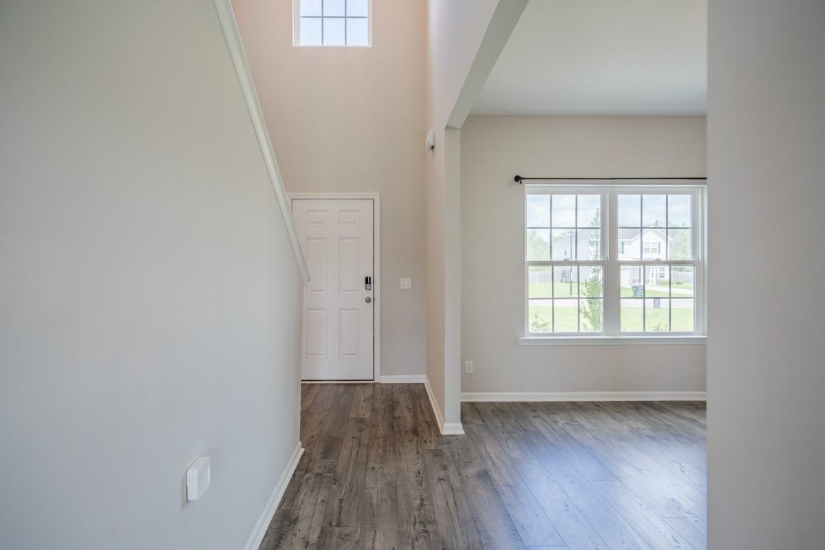 418 Huntington Dr Ne #1 - Photo 6 of 50